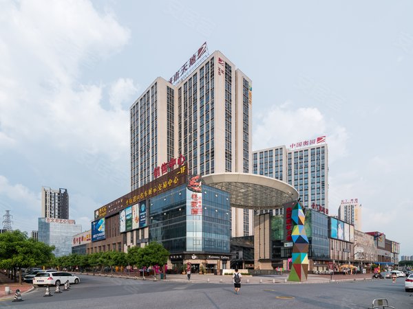 广州番禺汉溪长隆奥园城市天地奥园城市天地 2室1厅1卫 电梯房 南北