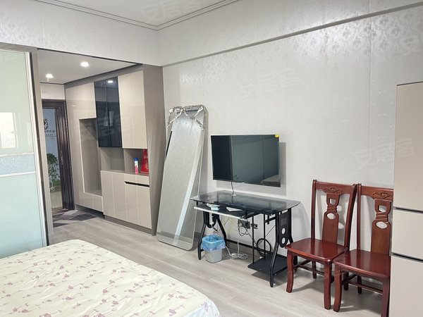 盐城亭湖宝龙宝龙城市广场(商住楼)现房多套急租 可短租月付 宝龙公寓