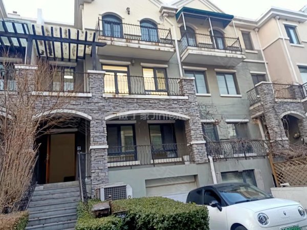 天津河西梅江南江胜天鹅湖(别墅)江胜天鹅湖精装修别墅6室三厅 视频