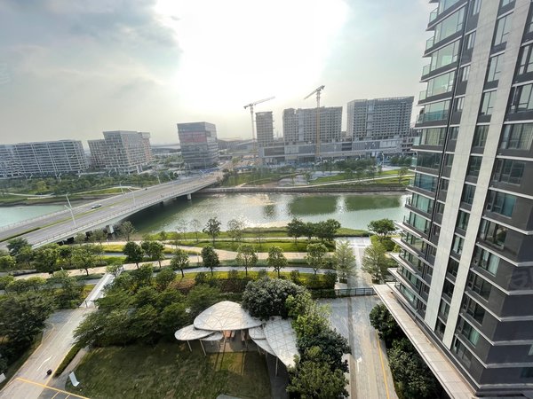 深圳宝安福永会展湾水岸广场会展湾水岸广场 4室2厅2卫 121平 电梯房