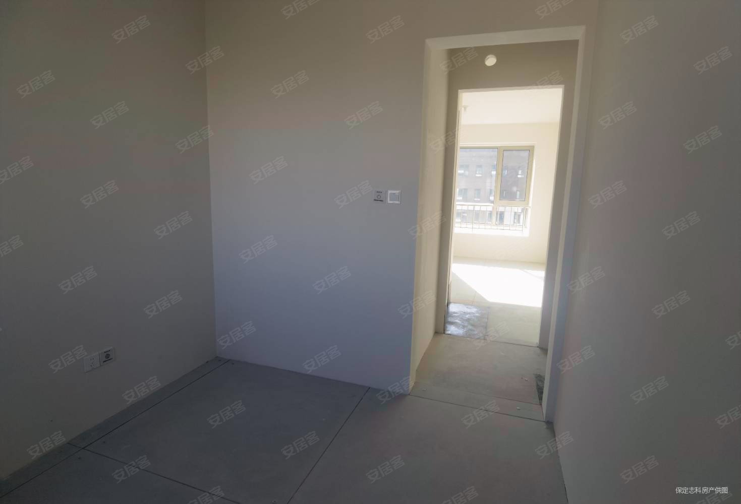 御景风荷3室2厅2卫133.64㎡南北119.8万