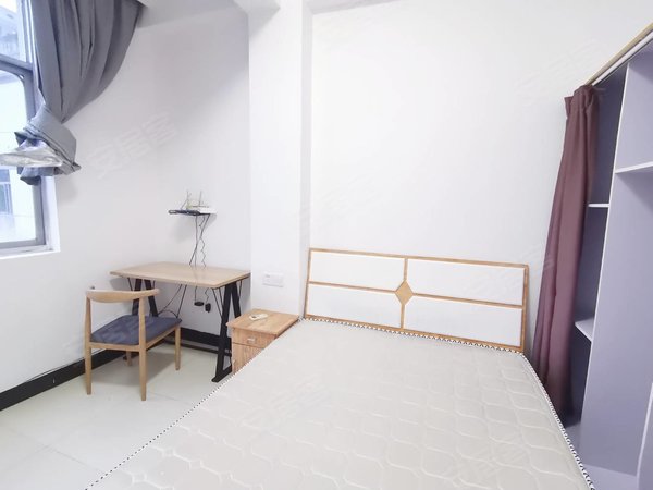 金华婺城湖海塘江南翠庭本人房東，大润发旁三路口，可短租月付，3楼，清爽干净，随时看出租房源真实图片