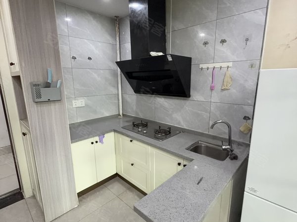 金华婺城婺城江南新世纪大厦江南市中心 电梯房 民用水电 性价比高 拎包入住 看房方便出租房源真实图片