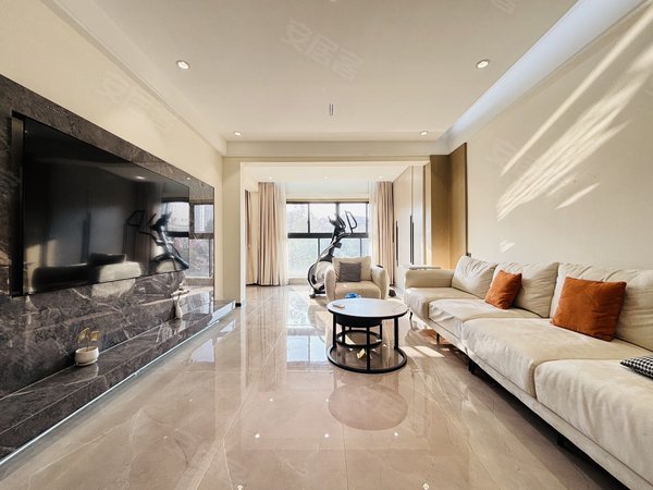 金华东阳横店南江壹号南江一号 轻原木奶油风 6500一月 免物业费出租房源真实图片