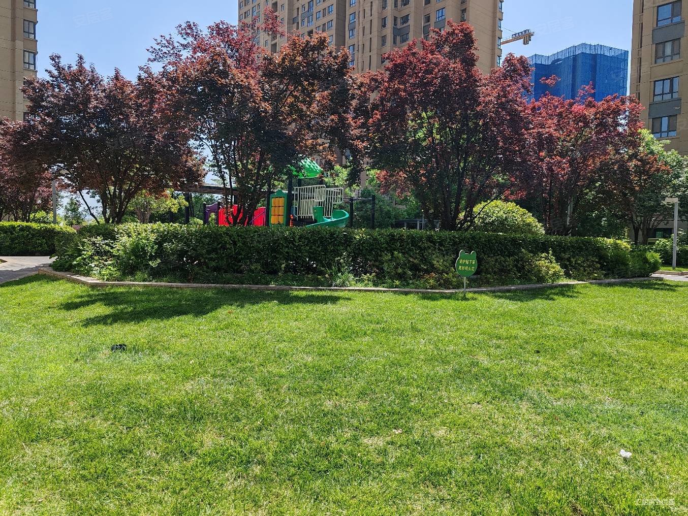 绿地曲江名城2室2厅1卫87.31㎡南130万