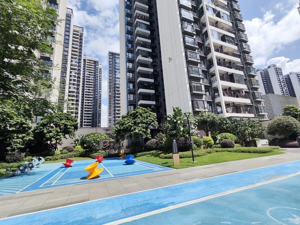 南宁良庆良庆周边万科星都荟(二期)物流园旁边精装四房,户型方正采光