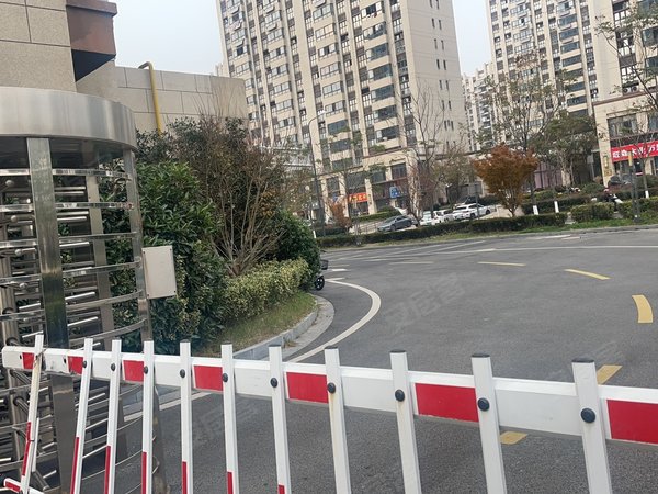 苏州太仓璜泾碧桂园天琴湾碧桂园天琴湾精装修3房2厅2卫家电家具齐全