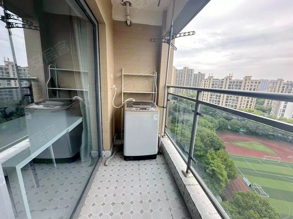 【多图】朗庭公馆,长河租房,整租 朗庭朝南一室带阳台,白马湖风景蝶院