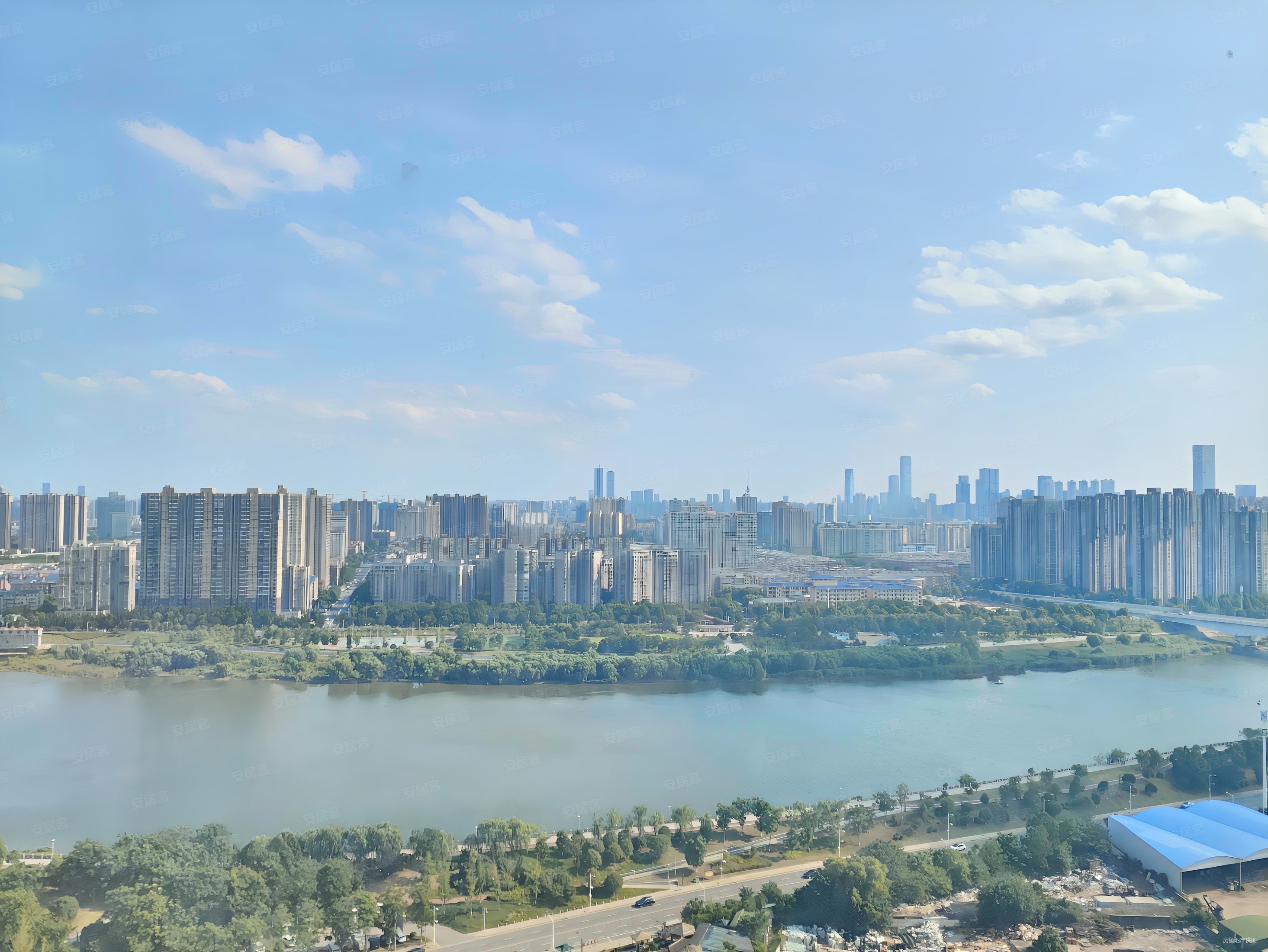 五矿沁园金城一线河景房精装小三房视野佳采光好