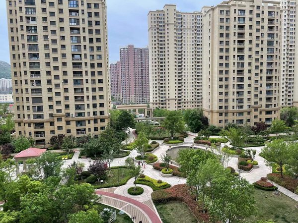 济南高新汉峪中铁逸都国际兰庭(南区)汉峪金谷,凤凰路上,很nice精装3