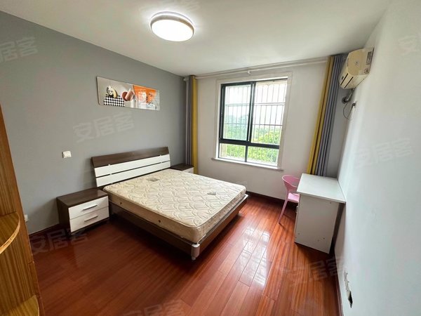 【多图】群星苑村,娄葑租房,群星苑村主卧朝南精装合租主卧带独卫大小