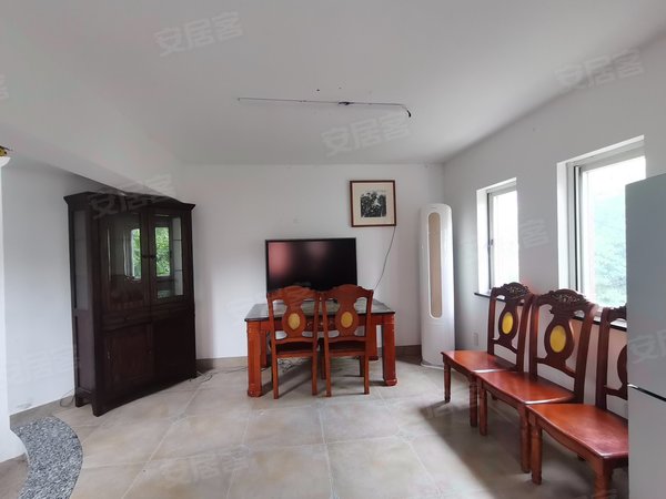 海宁长安镇农发区星星港湾花园清风苑(别墅)排屋出租家具家电齐全出租房源真实图片