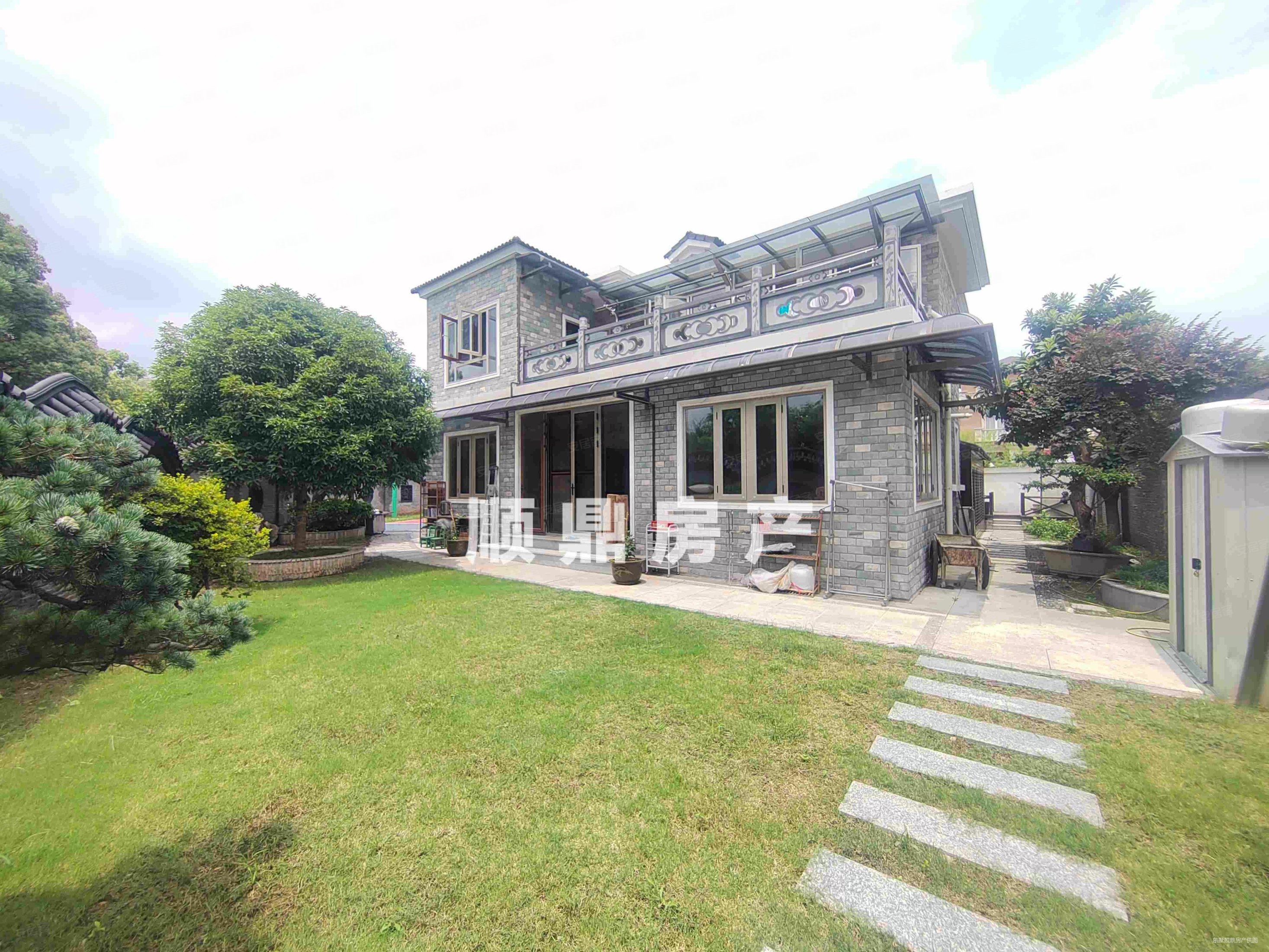 沁兰雅筑 新出独栋 占地2亩地 南院子老客户房子诚心卖急