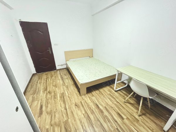 贵阳花溪花溪公园贵大学府里无中介 贵大西校区 学府里 合租单间 拎包