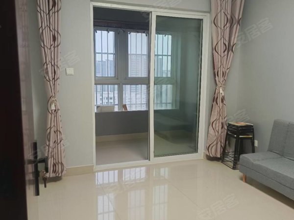 宿迁泗洪县泗洪吾悦广场高庄花园出租高庄花园30楼2室72平中等装修