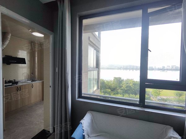 杭州滨江四桥南闻涛诚苑儿童医院,6号线建业站旁,闻涛诚苑一室一厅,江