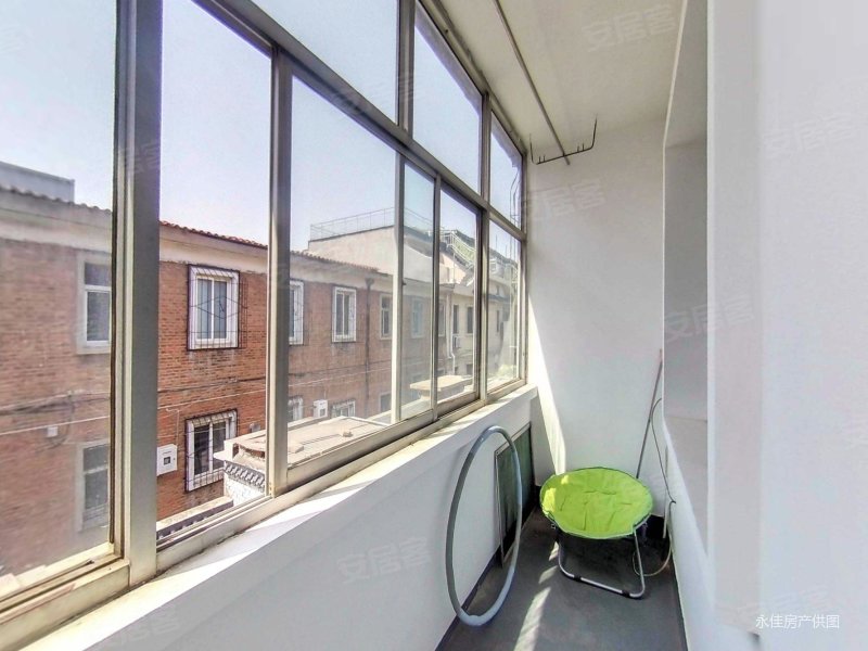 吉恒园别墅 一楼带小院 中山路地铁口 个税 看房方便 急售