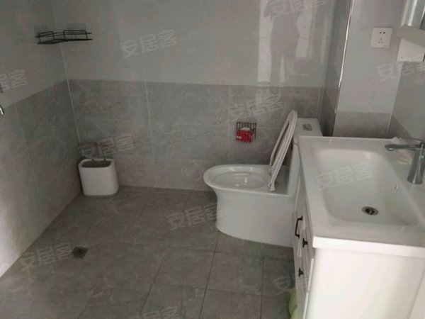 保定涿州市德信文化公园翡翠滨江德信公园旁 精装三居,全采光无遮挡,拎包入住出租房源真实图片