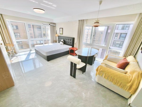 徐州云龙万达广场云龙华府(商住楼)自己的房子 云龙万达广场 云龙华府 绿地城市广场 月付出租房源真实图片