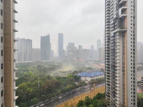 【多图】誉峰,珠江新城东租房,珠江新城 誉峰园全新南向大三房三卫