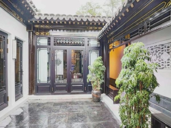 磁县南池子大街49号四合院西城区平安里小二进院,300平米,带水系出租
