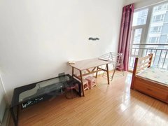惠丰新城公寓 带家具出租 800元