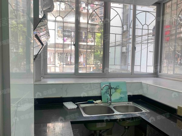 市一医院南公小学南公园五一南路居家两房