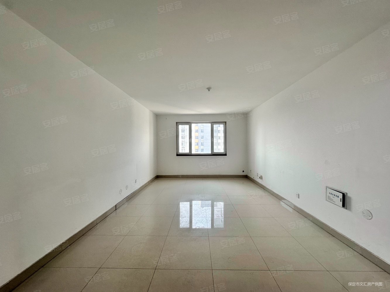 府河家园3室2厅2卫141㎡南北97万