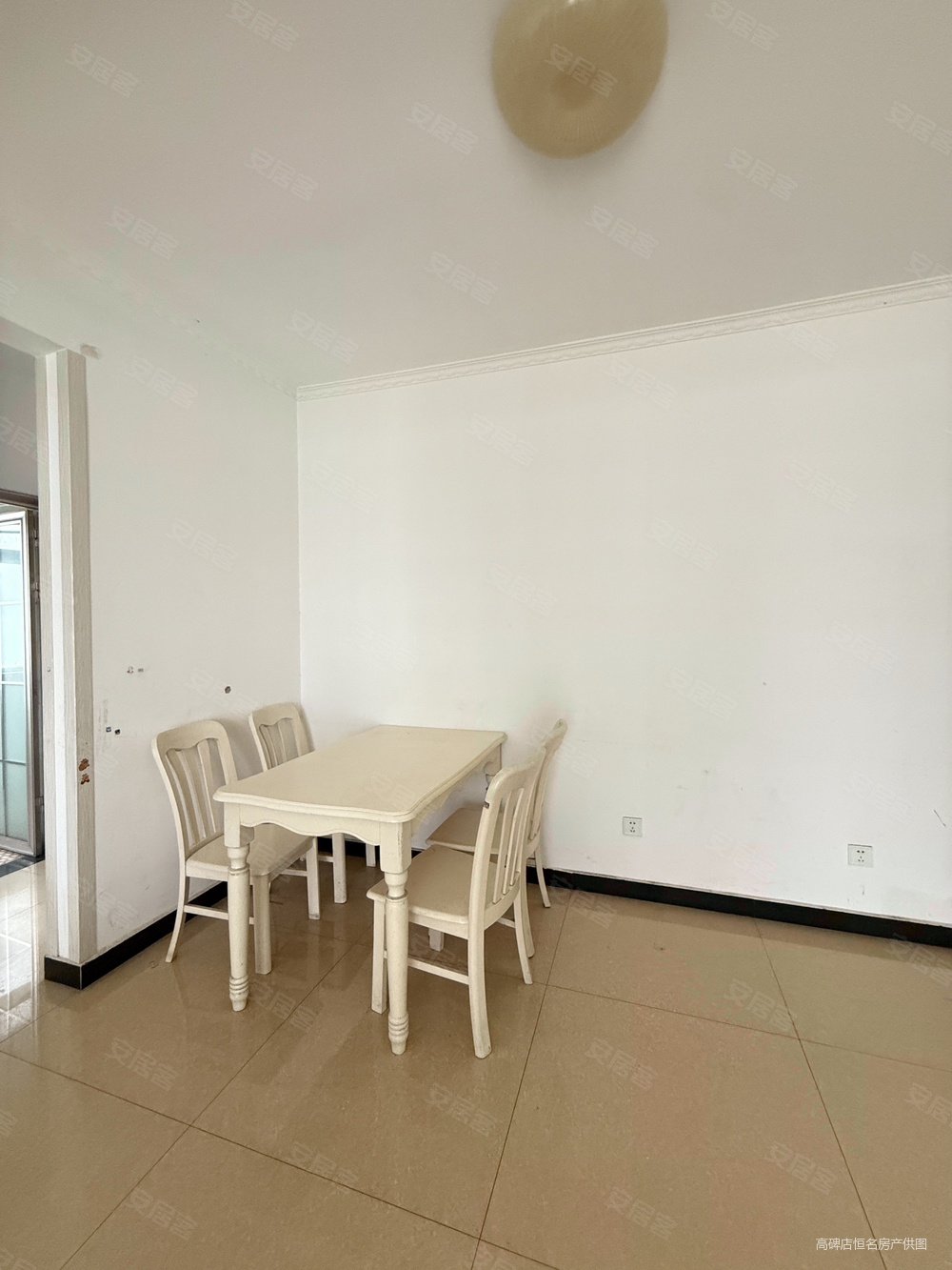 乾荣世纪公园(二期)2室2厅1卫86㎡南北22万