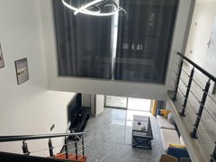 桂林灵川灵川城区（千年桂林旁）中豪国际（两房）（停车免费）看房免费只1000出租房源真实图片