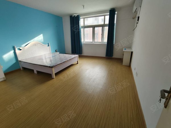 泰安泰山宝龙广场学府嘉园抢!