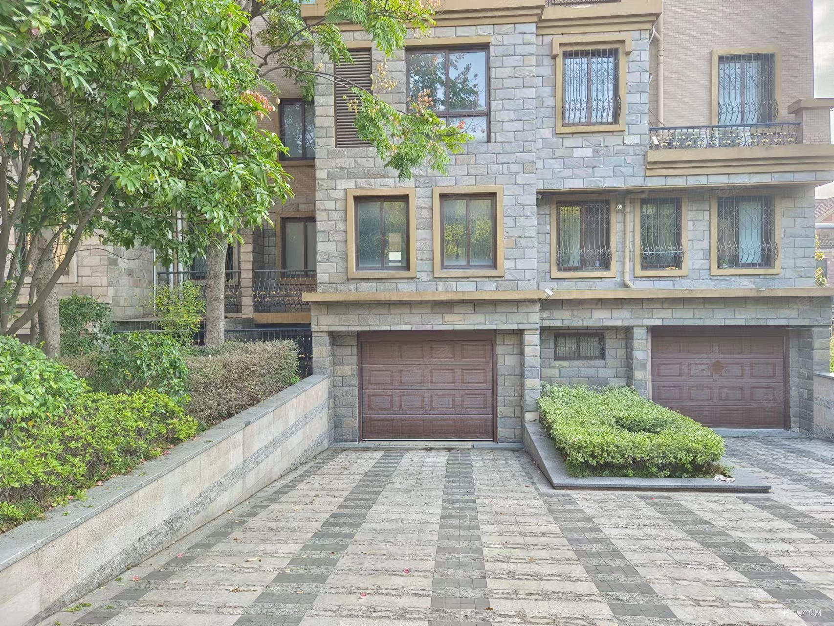 半岛一号(南区别墅)二手房,390万,5室3厅,3卫,203平米-合肥安居客