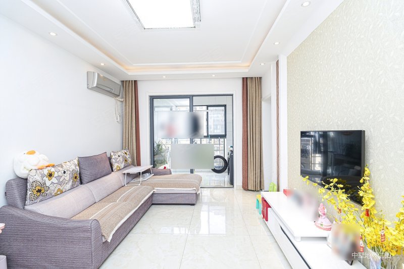 西城山水居 中间楼层采光好 商品住宅 环境好 精装可拎包入住