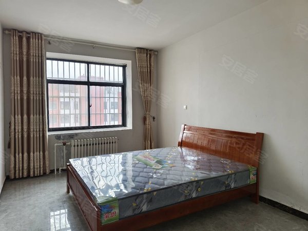 临沂平邑城区金桥花园板桥社区家具家电基本齐全  看房方便出租房源