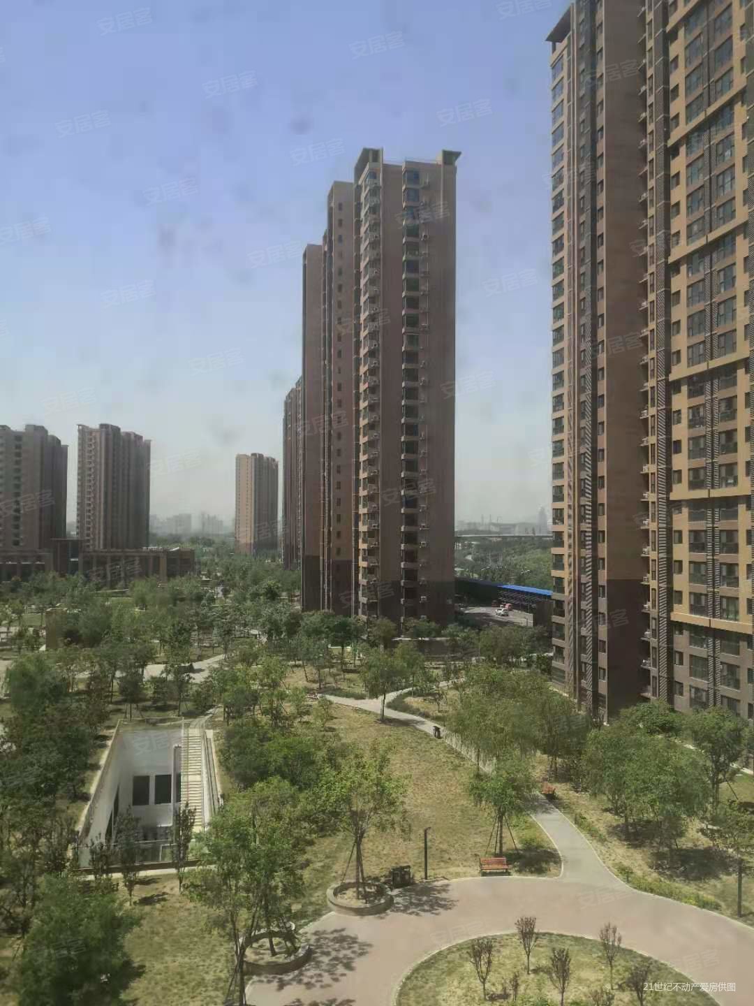 新上将府锦苑高楼层三居业主诚售房价可谈