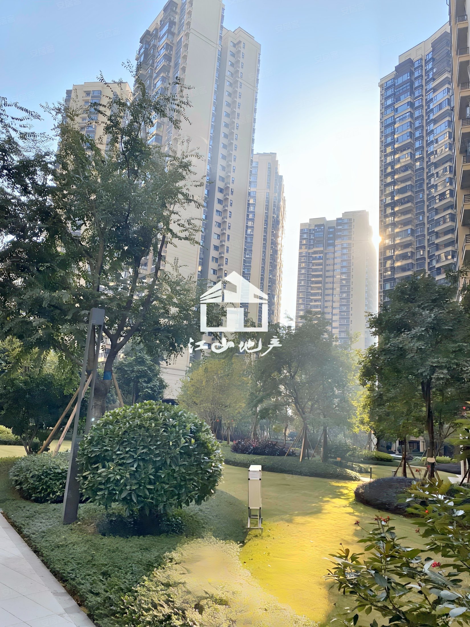 融创澜月府5房2厅170万