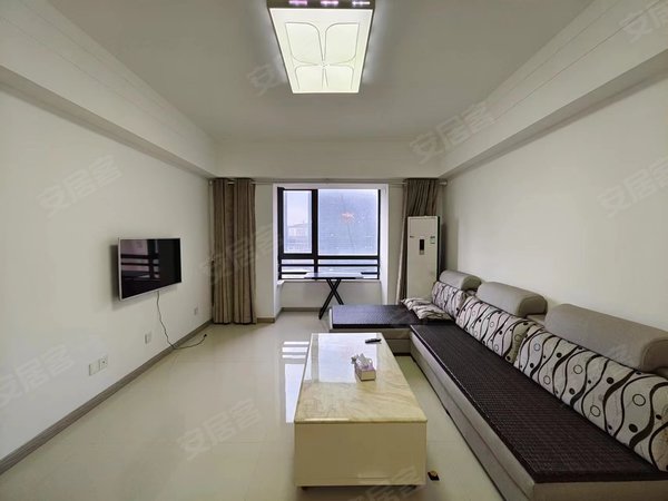 福州平潭金井湾世茂海峡城雍景苑世茂海峡城雍景苑 2室1厅1卫 配套