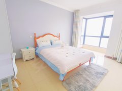郑州金水玉凤路全女生 升龙凤凰城 独立卫浴 地铁口 环球大厦 陈砦花卉精装出租房源真实图片