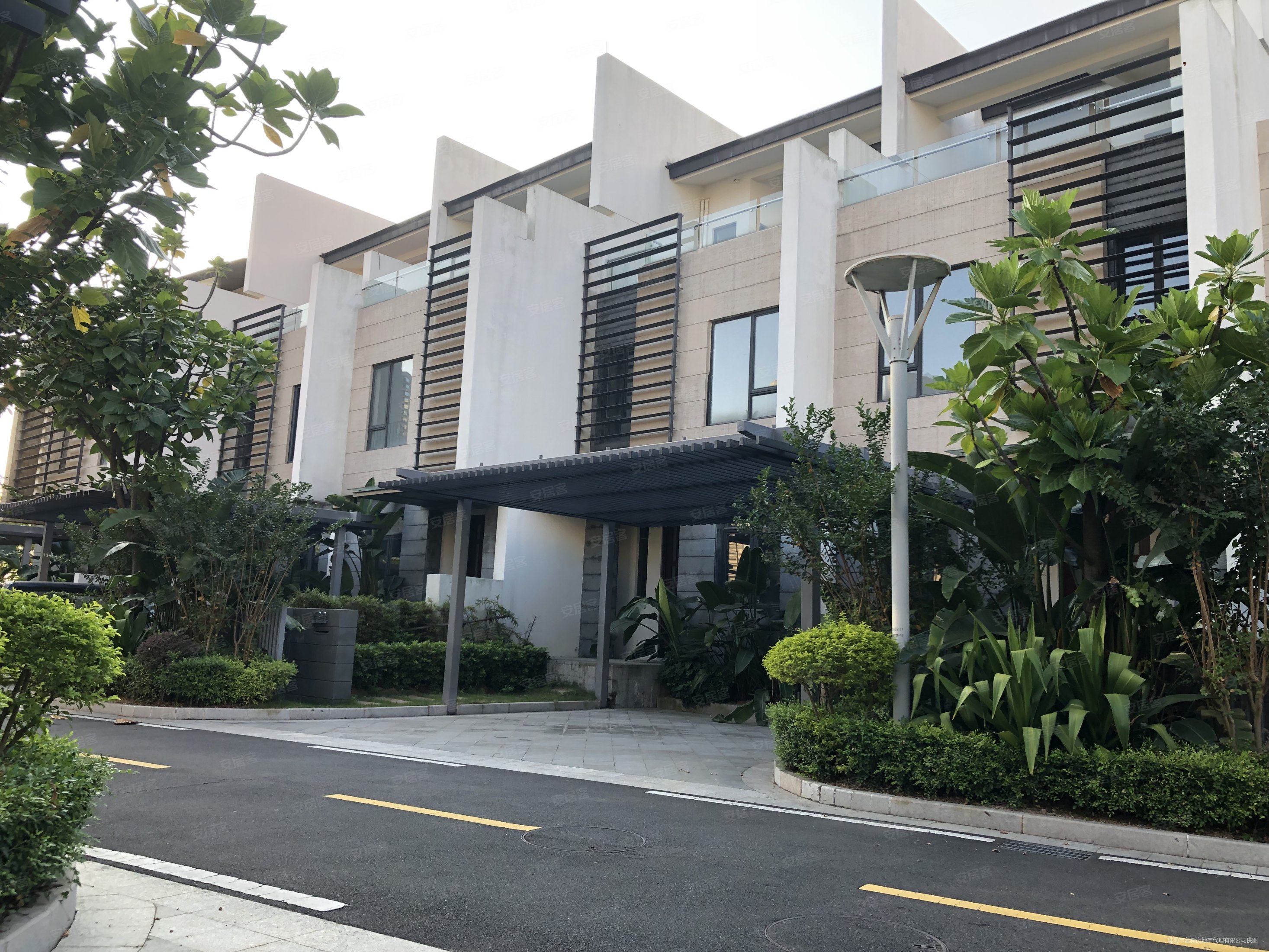 华发水郡装修190平方别墅