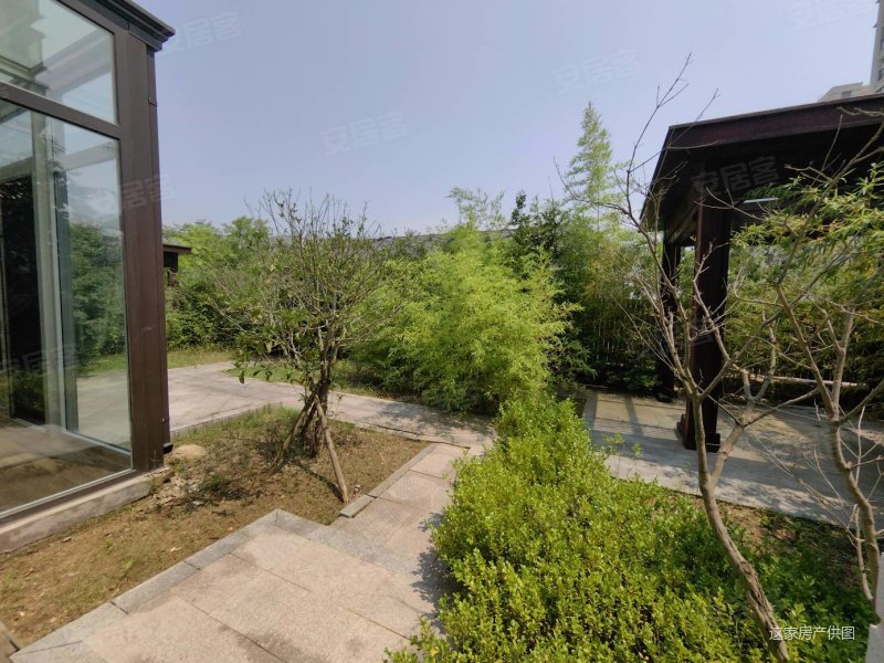 大溪谷三期精装修别墅 南北院子 地上两层 四南卧室