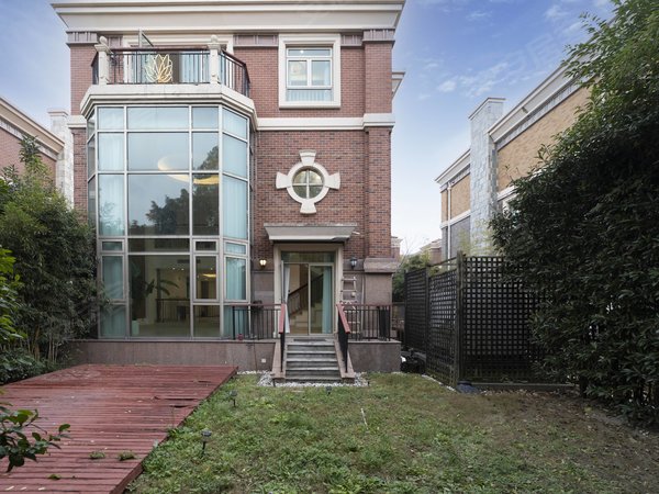 上海浦东联洋御翠园御翠园新出房源采光好,南北通透,业主诚意出租出租