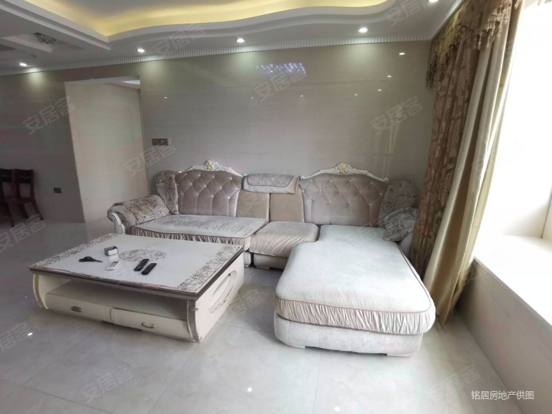 锦州瑞苑自住精装4房3卫视野开阔配套齐全诚意出售