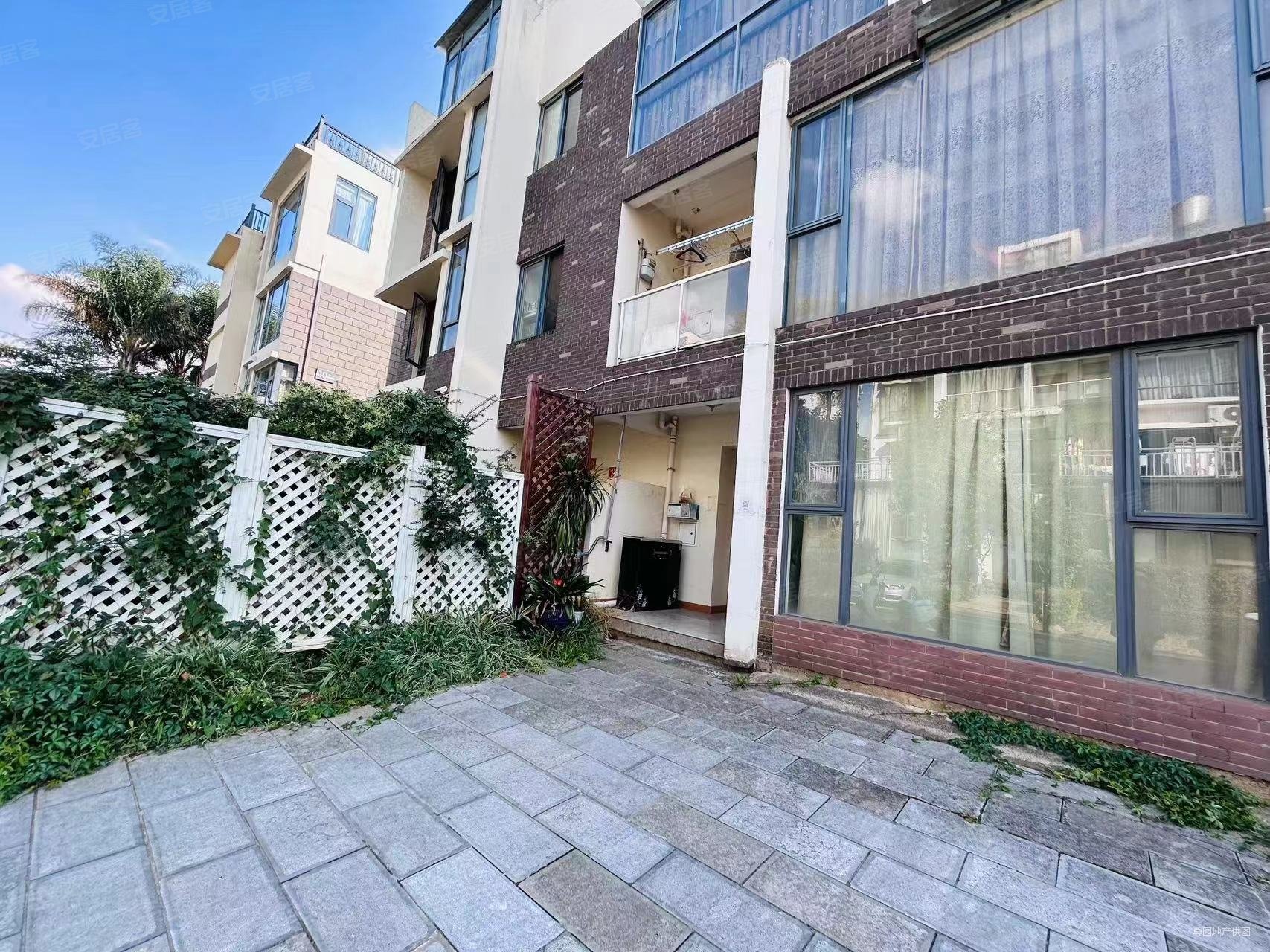 滇池卫城紫郢别墅