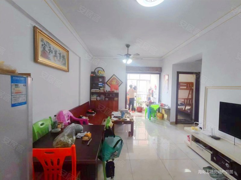 滨江路水滨花园小区的户型拎包入住英才