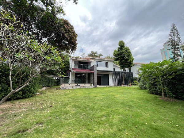 深圳南山蛇口鲸山别墅鲸山别墅,海上世界,300平花园,6房6卫,2层,带