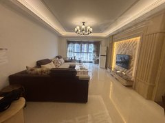 巴中巴州南坝王府景 三居室 钥匙在手 拎包入住 看房方便出租房源真实图片