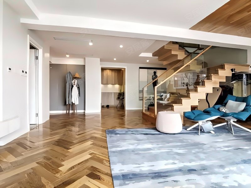 香榭国际(三期商住楼)2室2厅2卫55.28㎡南55万