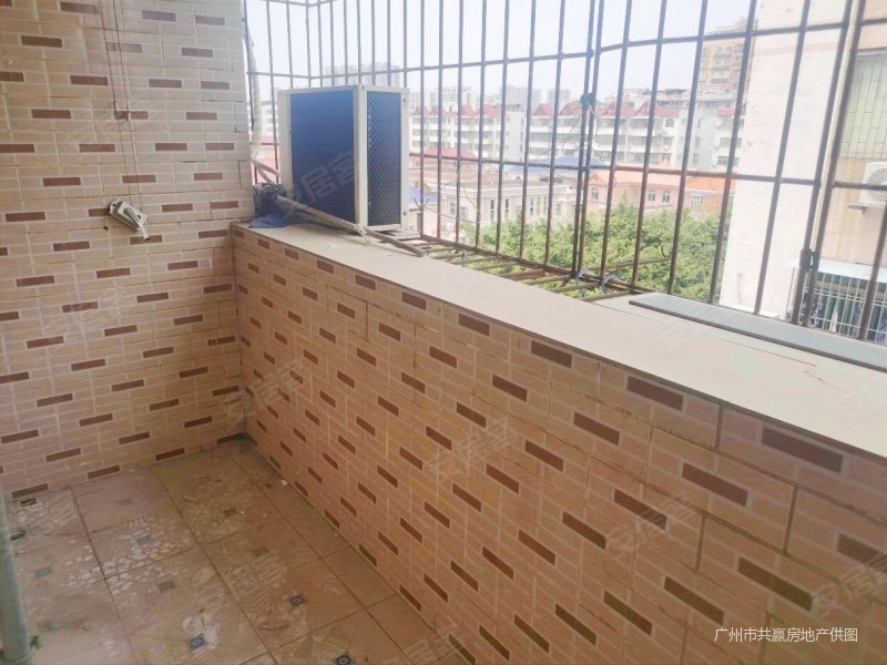 电梯房上3层再走步梯房怡康花园有钥匙专门做花都区二手