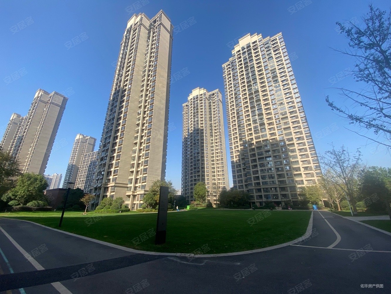 新力龙湾二期3室2厅1卫89.14㎡南北75万