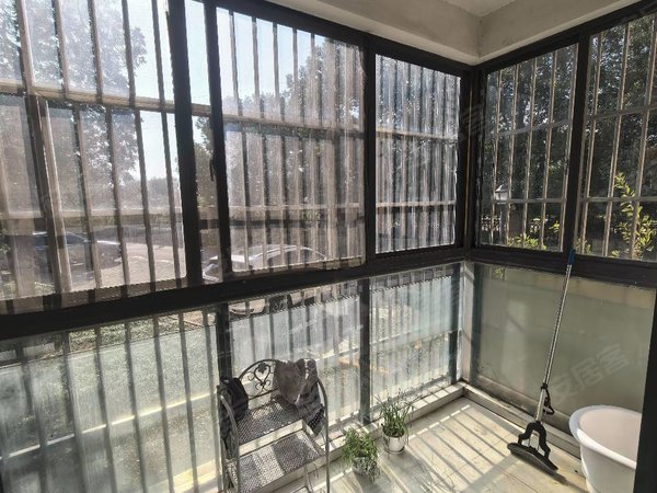 苏州吴江盛泽星月翡翠半岛出租翡翠半岛两室一厅1900一个月包物业出租